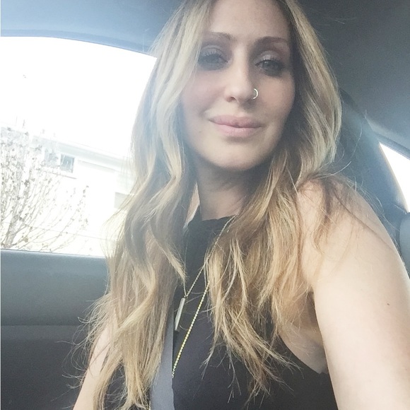 Meet your Posher, Noa - Picture 3 of 3